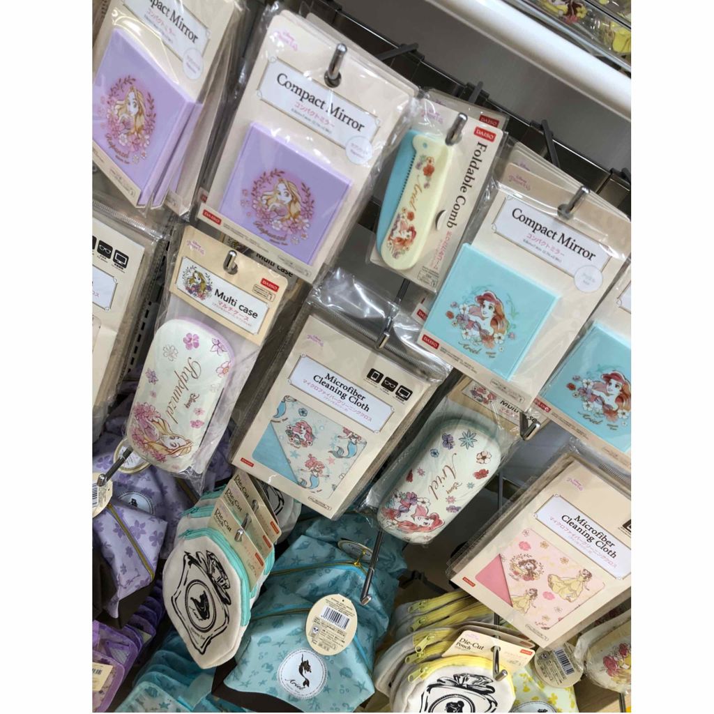 プリンセスシリーズ マチ付ポーチ Daisoの口コミ 超優秀 100均で買えるおすすめ化粧ポーチ 今回はコスメの紹介じゃ By みかん 普通肌 代前半 Lips プリンセスシリーズ マチ付ポーチ Daisoの口コミ 超優秀 100均で買えるおすすめ化粧ポーチ 今回はコスメの紹介じゃ By みかん 普通肌 代前半 Lips