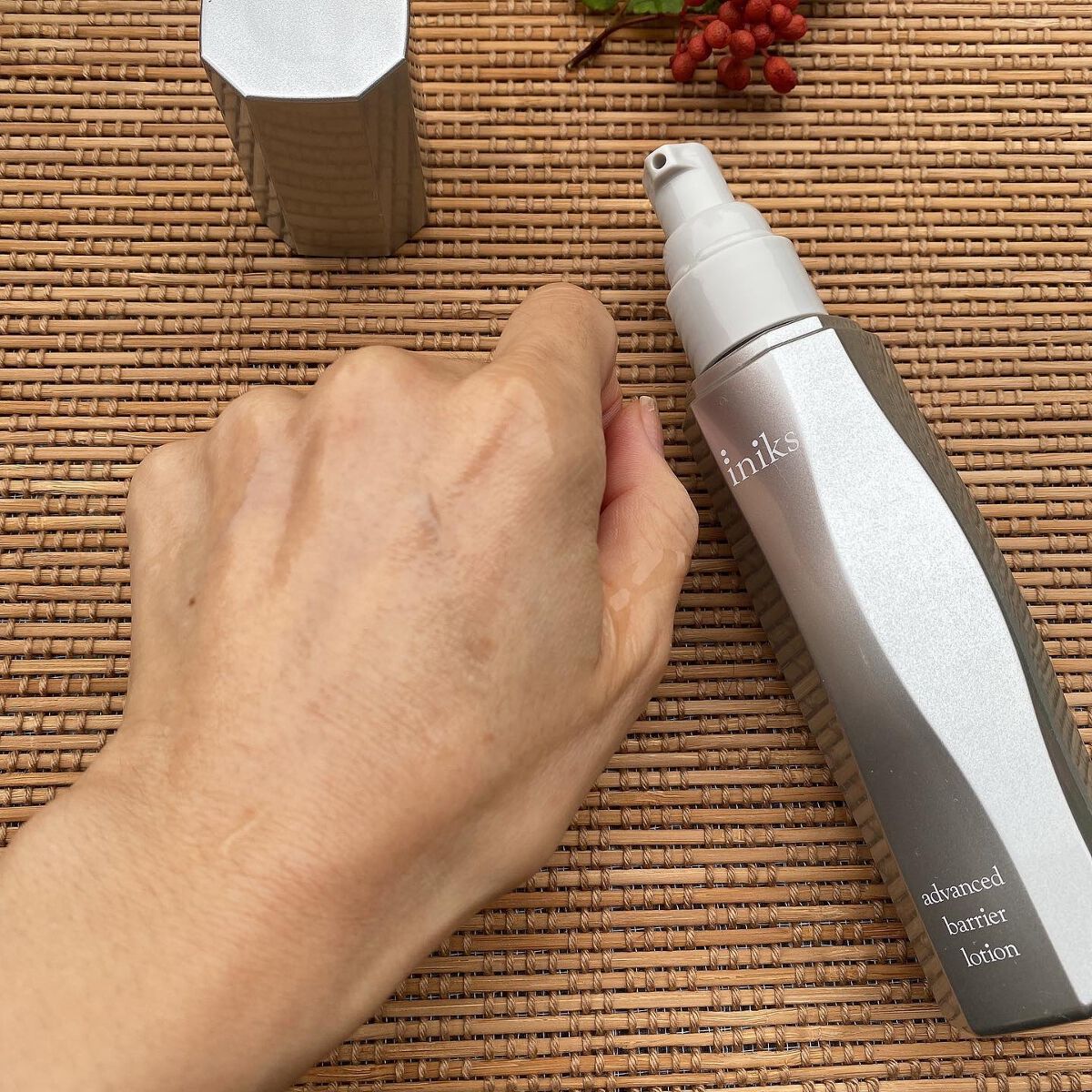 アドバンスバリア ローション(敏感肌用化粧水)/iniks/化粧水を使ったクチコミ(4枚目)