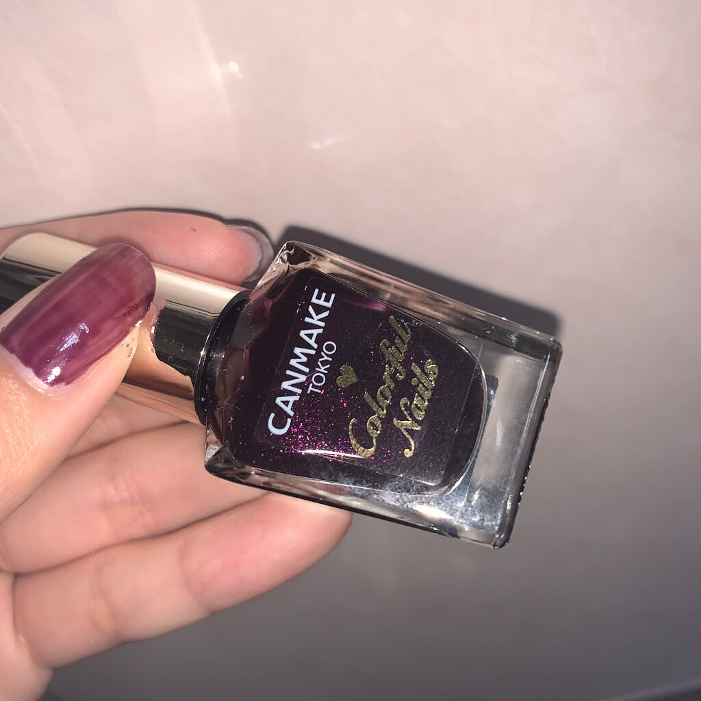 カラフルネイルズ N62 ディープアメジスト/キャンメイク/マニキュアを使ったクチコミ（2枚目）