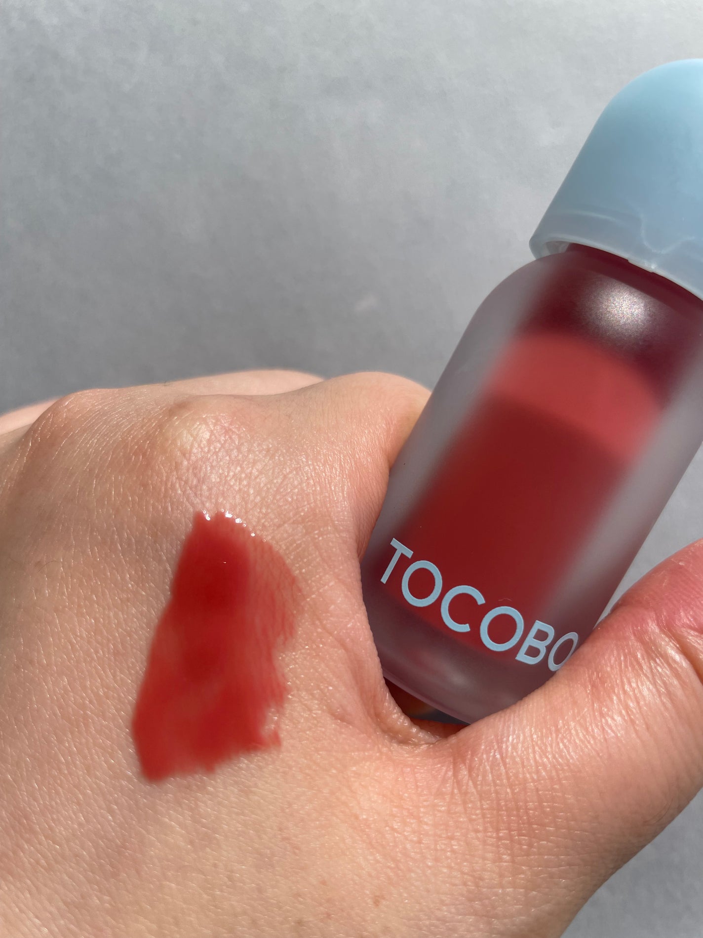 ジューシーベリープランピングリップオイル/TOCOBO/リップグロスを使ったクチコミ(2枚目)