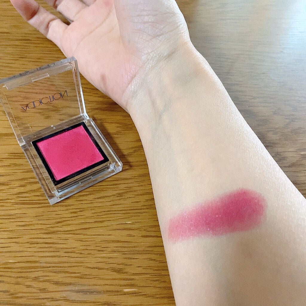 アディクション ザ アイシャドウ/ADDICTION/単色アイシャドウを使ったクチコミ(2枚目)