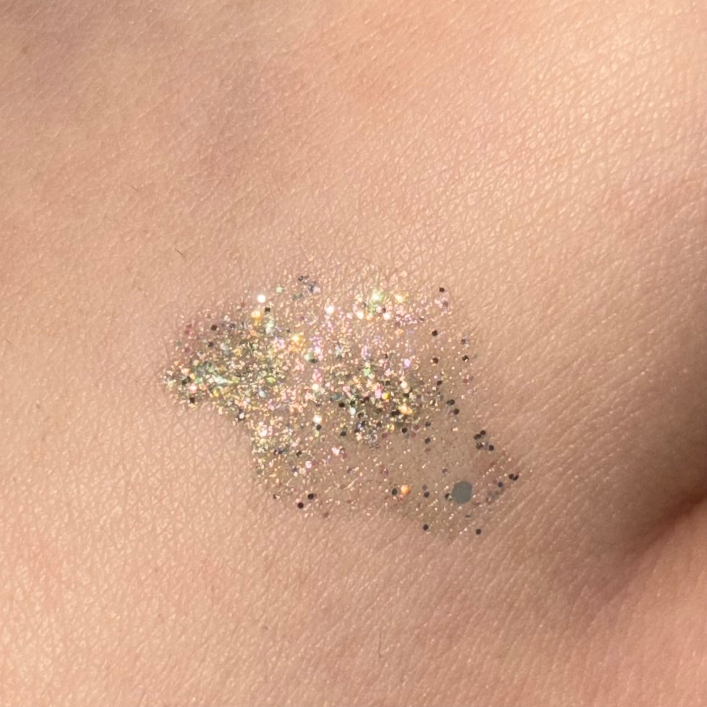 リキッド グリッター/DIDION/グリッターを使ったクチコミ(3枚目)