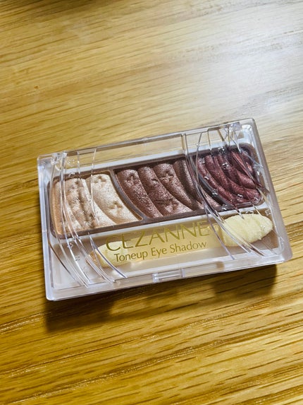 トーンアップアイシャドウ/CEZANNE/アイシャドウパレットを使ったクチコミ(1枚目)