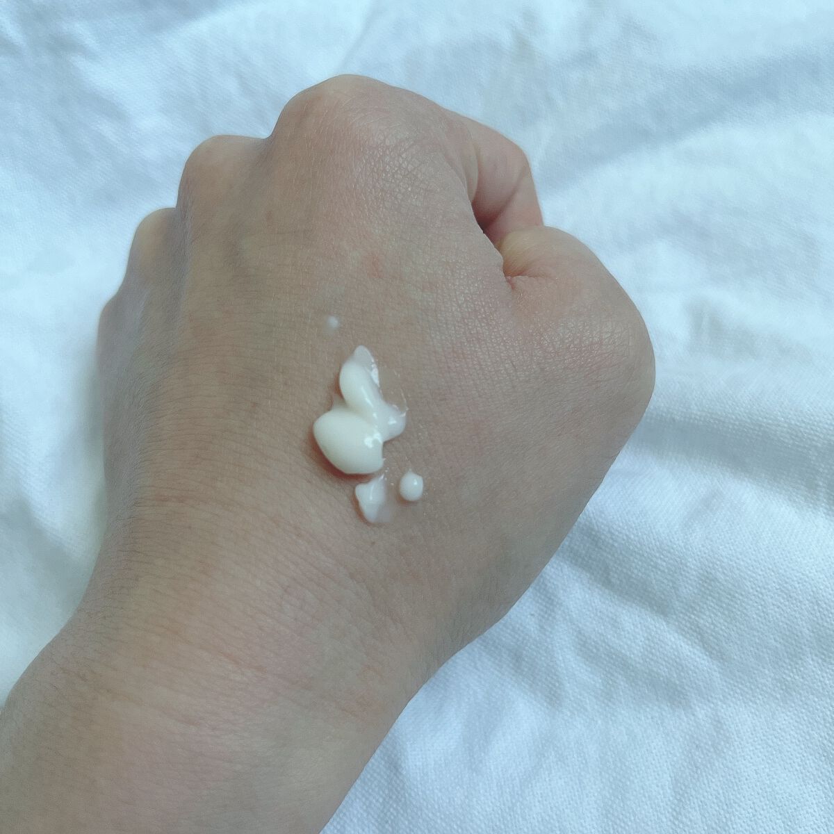 クリアバウンスクリーム /BENEFIQUE/フェイスクリームを使ったクチコミ（2枚目）