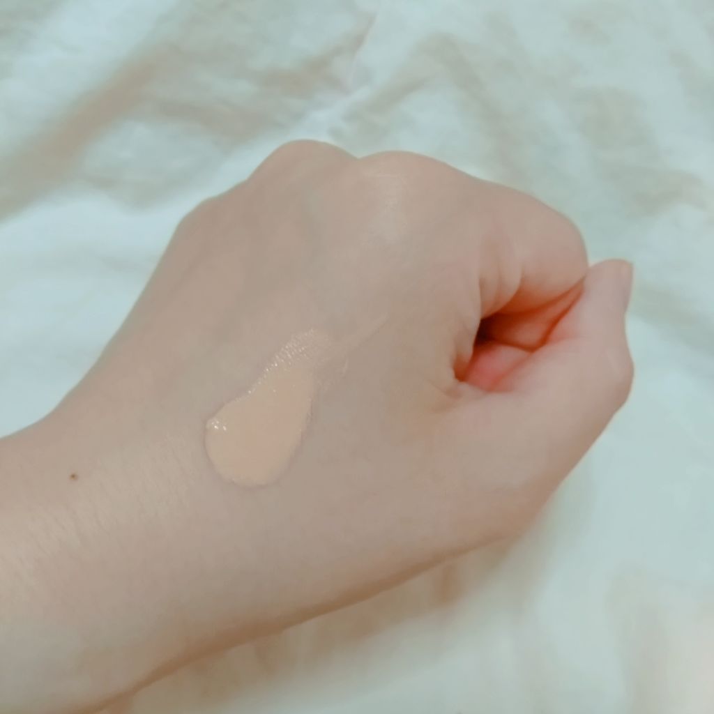 くずれにくい うるおい質感 メルティリキッドファンデーション/プリマヴィスタ/リキッドファンデーションを使ったクチコミ(2枚目)