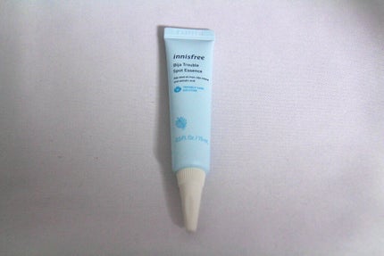 innisfree ビジャ スポッツエッセンスのクチコミ「
innisfreeのビジャ スポッツエッセンス、購入しましたಠ_ಠ
ニキビにはちょっと効く.....」(1枚目)