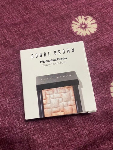 ハイライティング パウダー 01 ピンクグロウ(ミニ)/BOBBI BROWN/ハイライトを使ったクチコミ（1枚目）