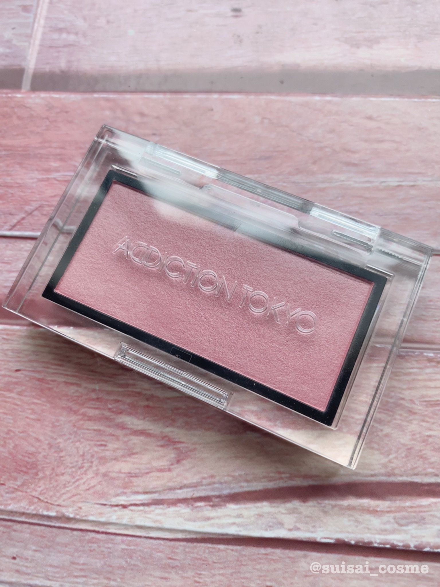 アディクション ザ ブラッシュ マット 009M Rose Wish/ADDICTION/パウダーチークを使ったクチコミ（1枚目）