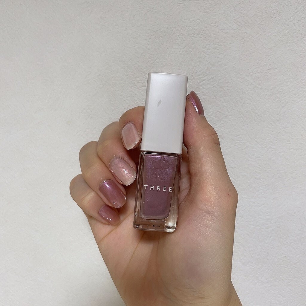 ネイルラッカー ダズリングビジュー/JILL STUART/マニキュアを使ったクチコミ(2枚目)