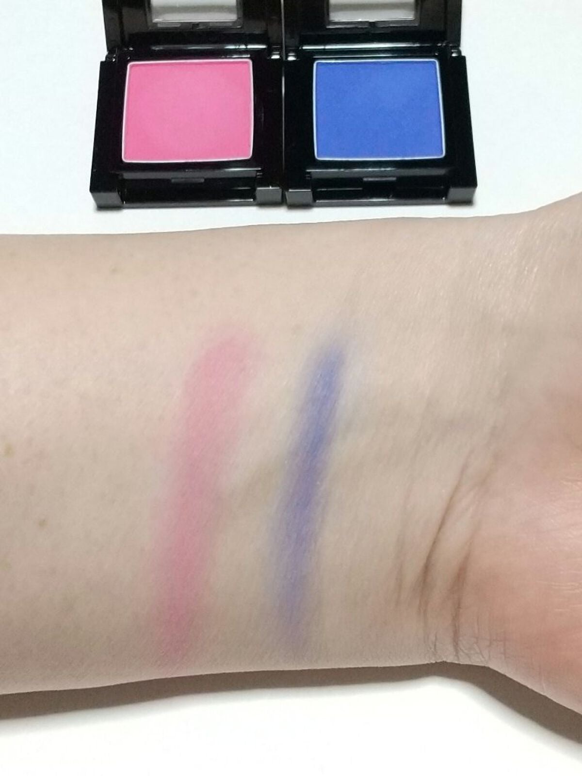 ヴィセ アヴァン シングルアイカラー/Visée/単色アイシャドウを使ったクチコミ(3枚目)