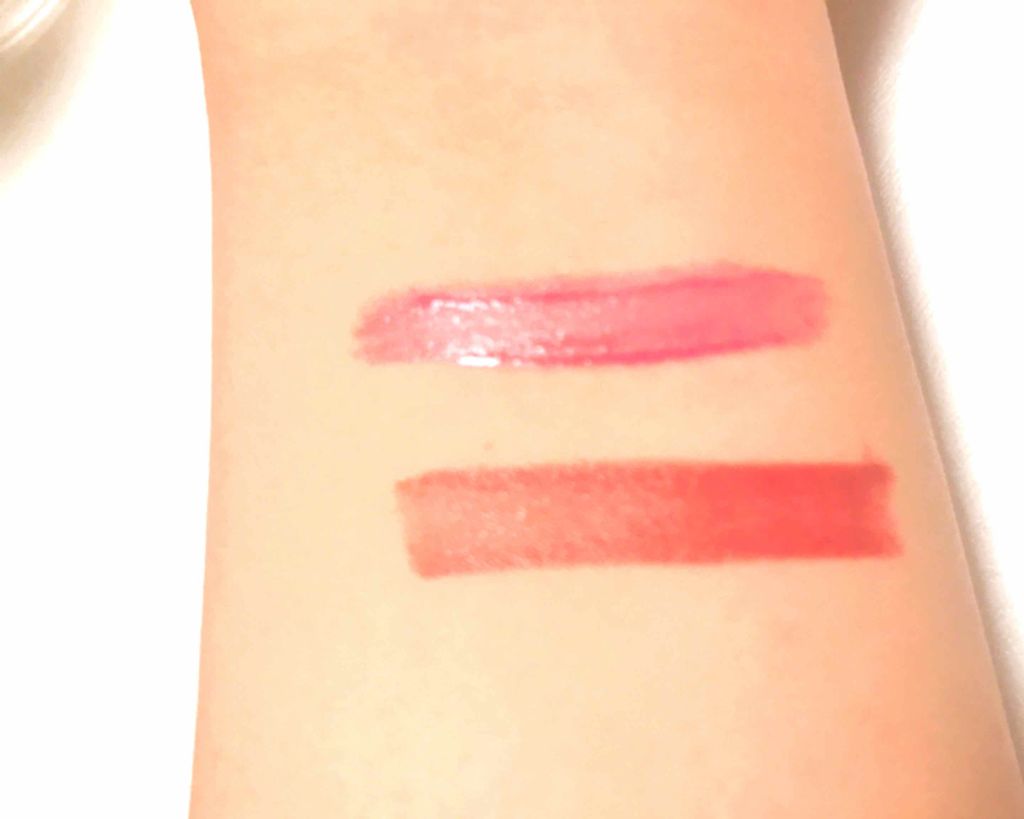 LIP38℃ +UnFrame<ホログラフィック>/UZU BY FLOWFUSHI/リップグロスを使ったクチコミ(3枚目)