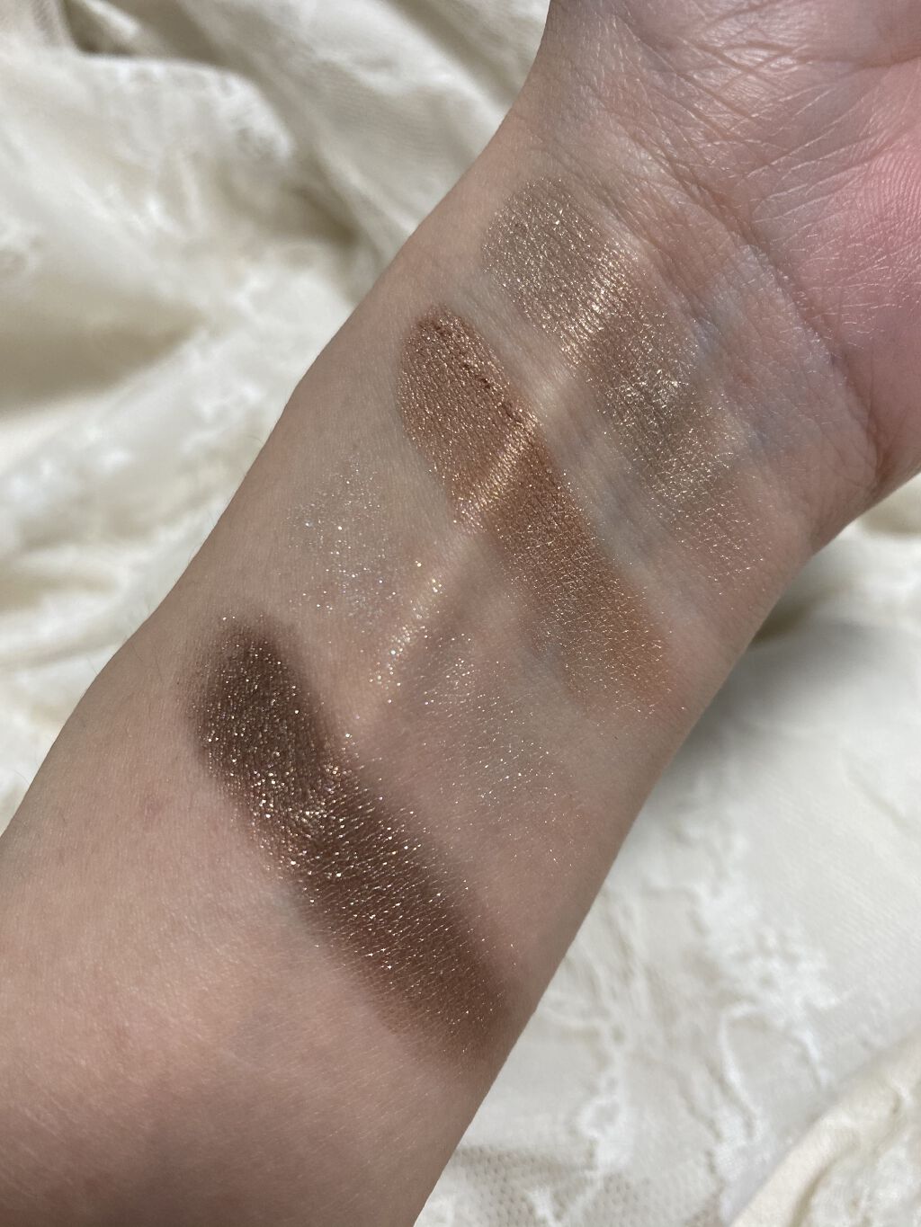 セントフォルムアイズ 05 Chocolate Cosmos/LUNASOL/アイシャドウパレットを使ったクチコミ（3枚目）