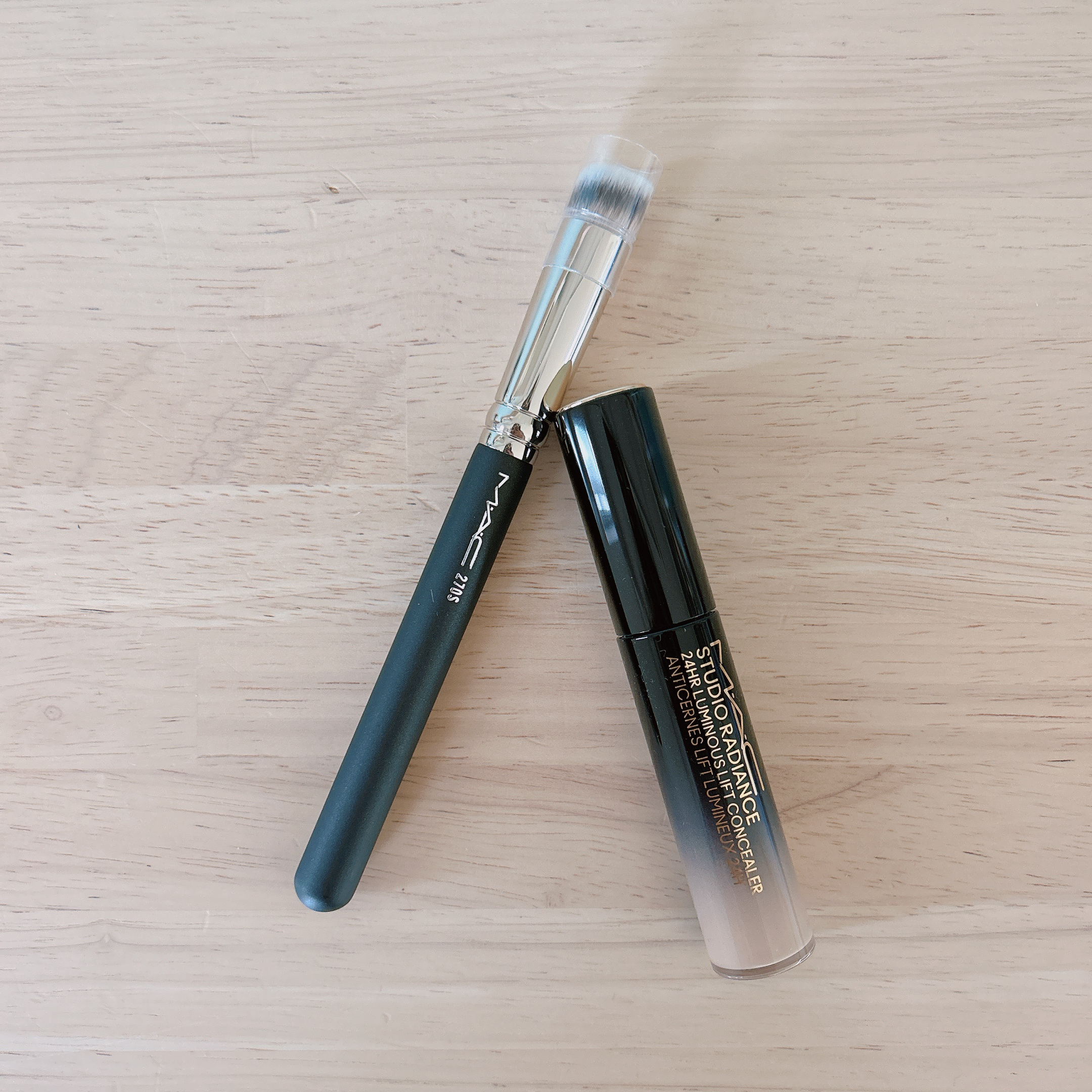 #270S ミニ ラウンド スラント ブラシ/M・A・C/メイクブラシを使ったクチコミ（1枚目）