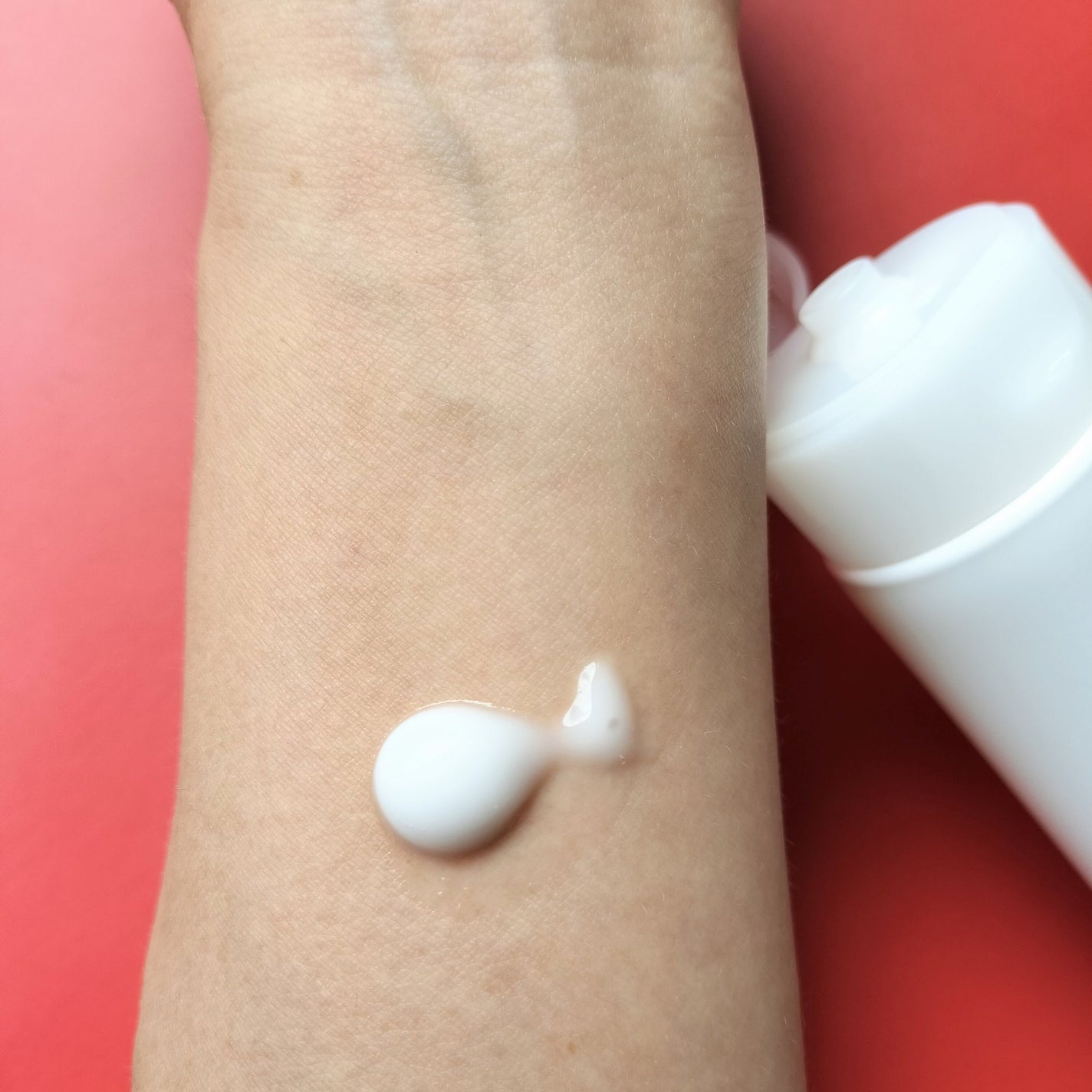 ピンプローブモイスチャーライザー/ZEROID/フェイスクリームを使ったクチコミ(2枚目)