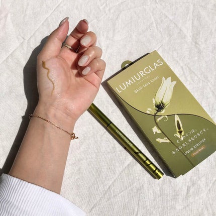 スキルレスライナー/LUMIURGLAS/リキッドアイライナーを使ったクチコミ(7枚目)