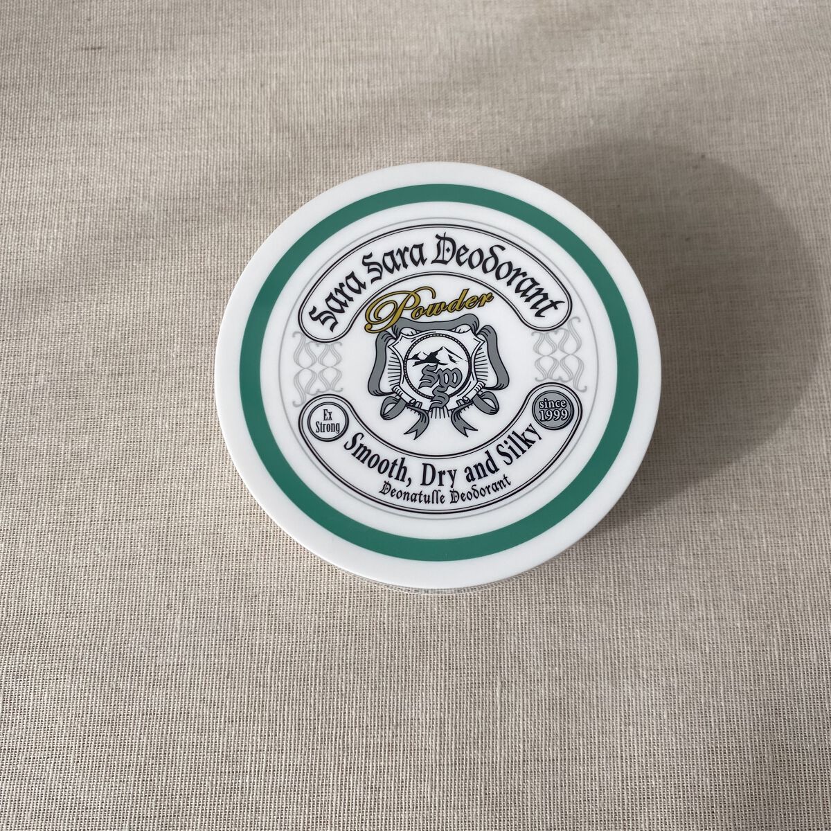 薬用さらさらデオドラントパウダー/デオナチュレ/デオドラント・制汗剤を使ったクチコミ（1枚目）