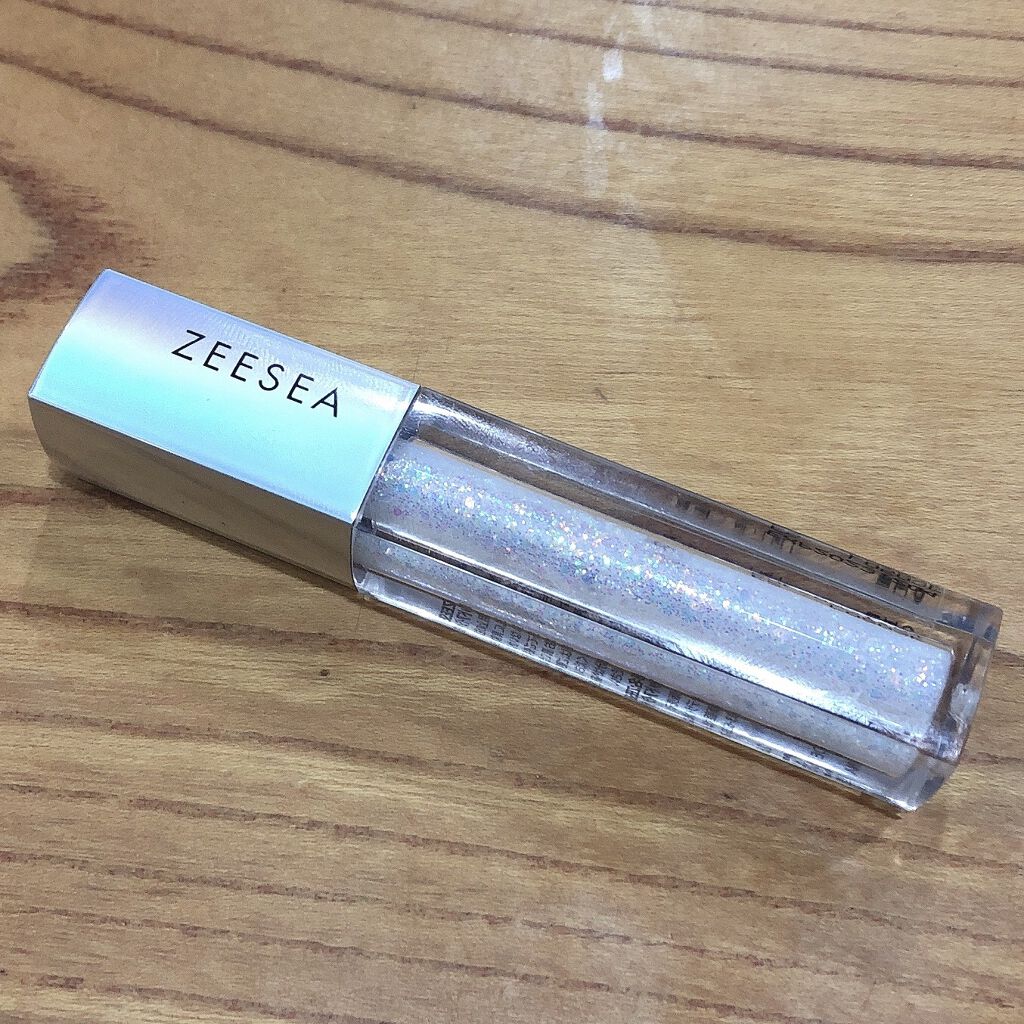 ダイヤモンドシリーズ 星空リキッドアイシャドウ/ZEESEA/リキッドアイシャドウを使ったクチコミ（1枚目）