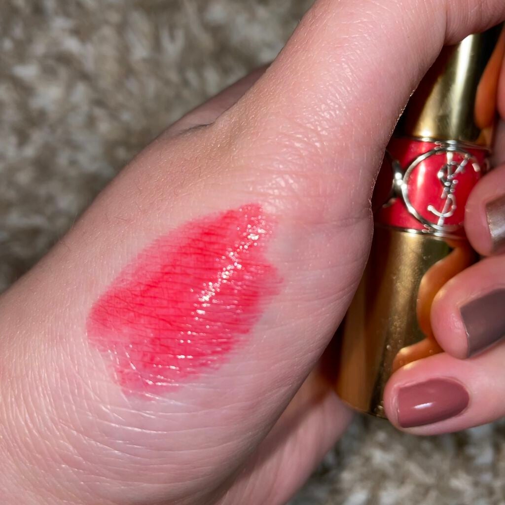 ルージュ ヴォリュプテ シャイン/YVES SAINT LAURENT BEAUTE/口紅を使ったクチコミ(3枚目)