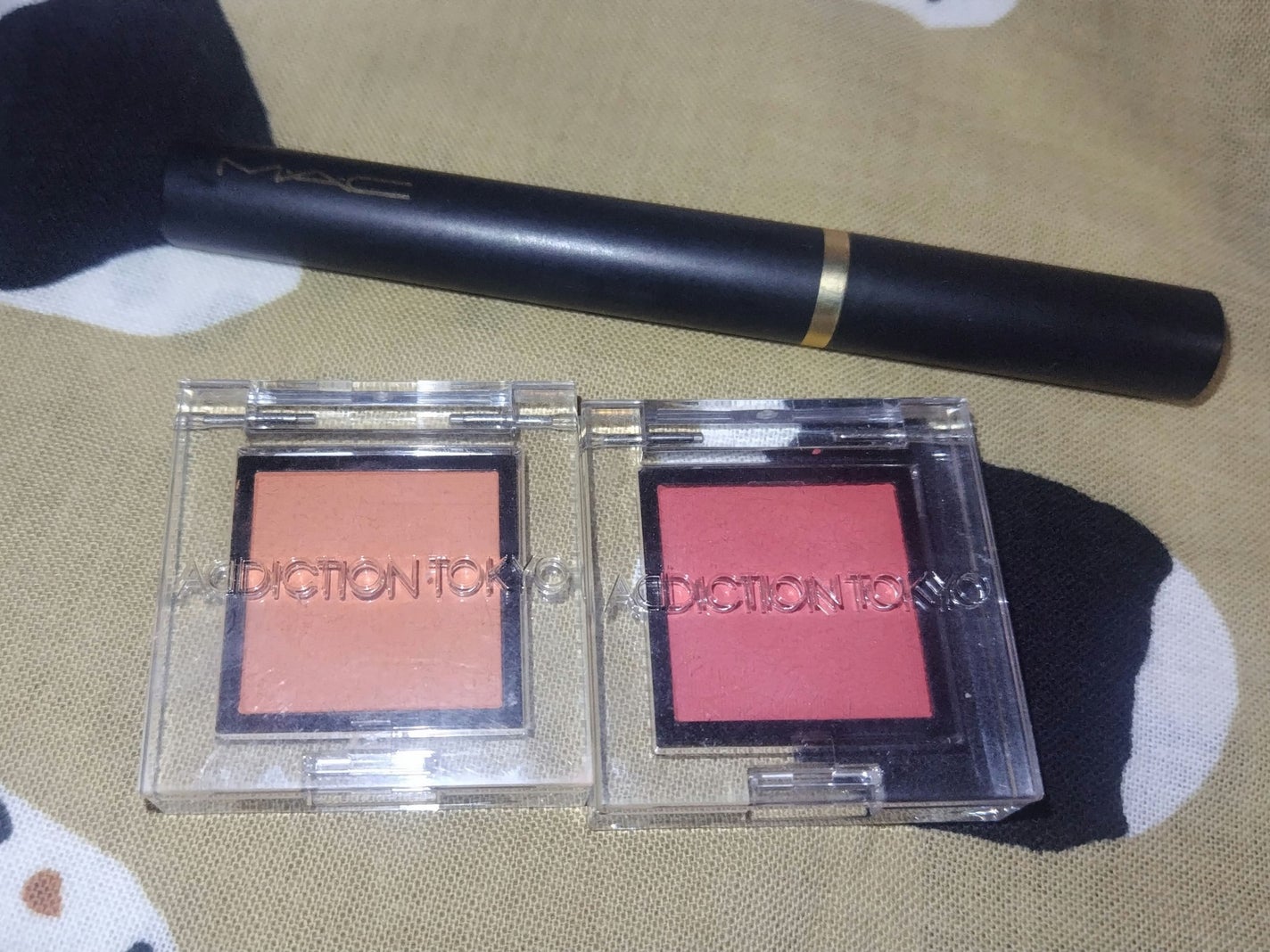 アディクション ザ アイシャドウ マット/ADDICTION/単色アイシャドウを使ったクチコミ(1枚目)