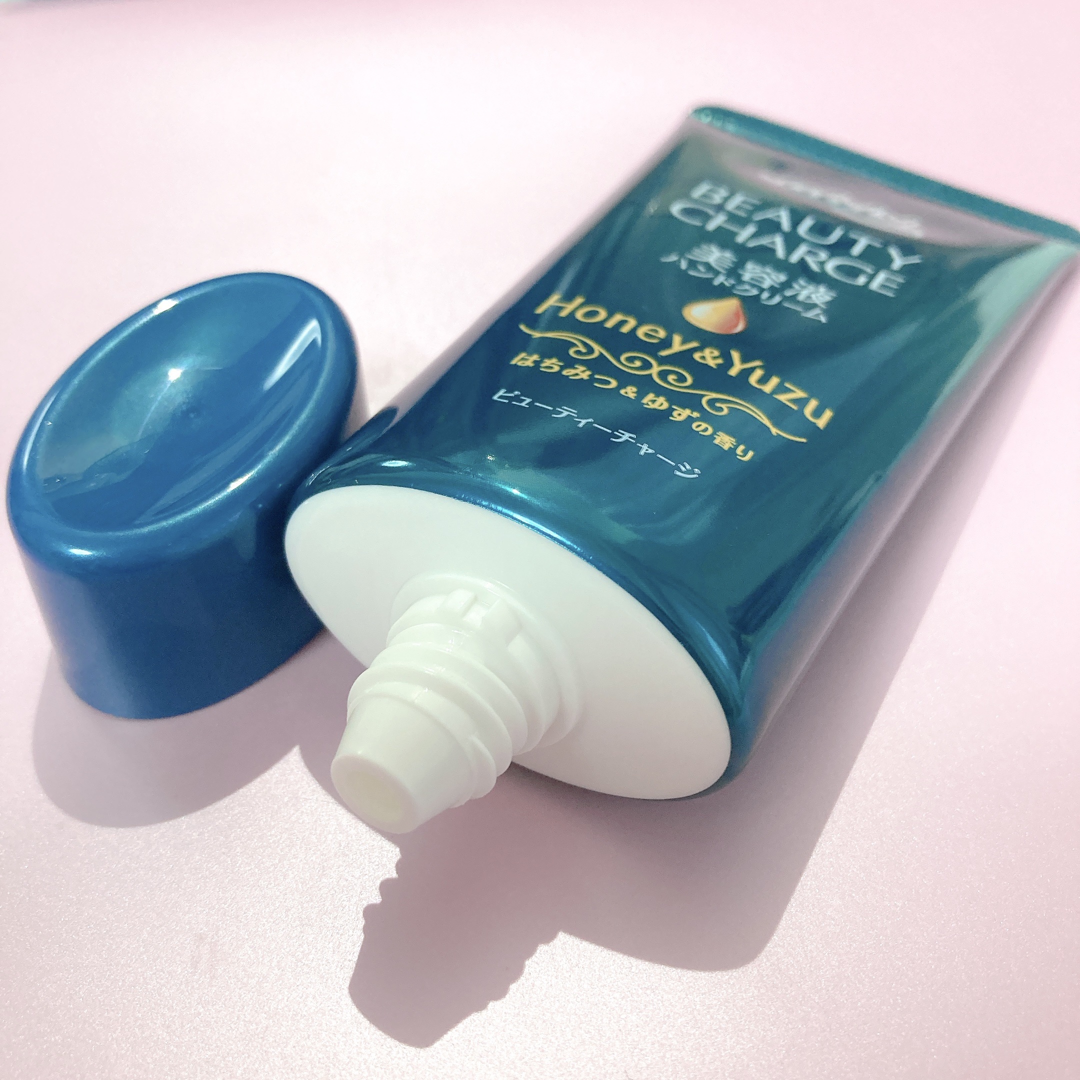 ビューティーチャージ はちみつ＆ゆずの香り/アトリックス/ハンドクリームを使ったクチコミ（3枚目）
