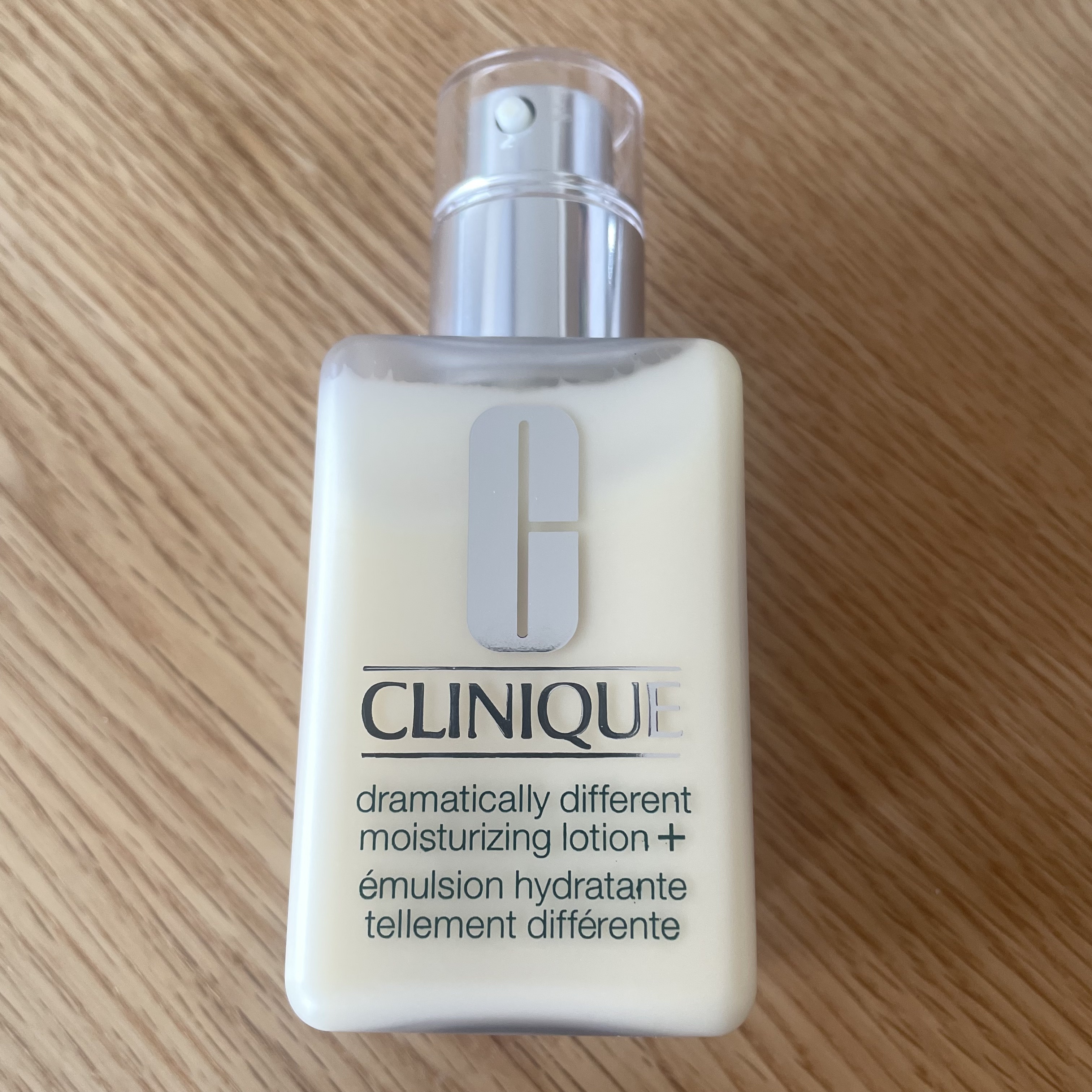 ドラマティカリーディファレント モイスチャライジング ローション プラス/CLINIQUE/乳液を使ったクチコミ（2枚目）