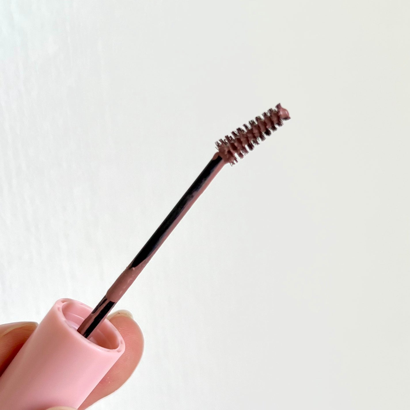 ラブ・ライナー シグネチャーフィットマスカラ MMC2<アイブロウ>/ラブ・ライナー/眉マスカラを使ったクチコミ(3枚目)