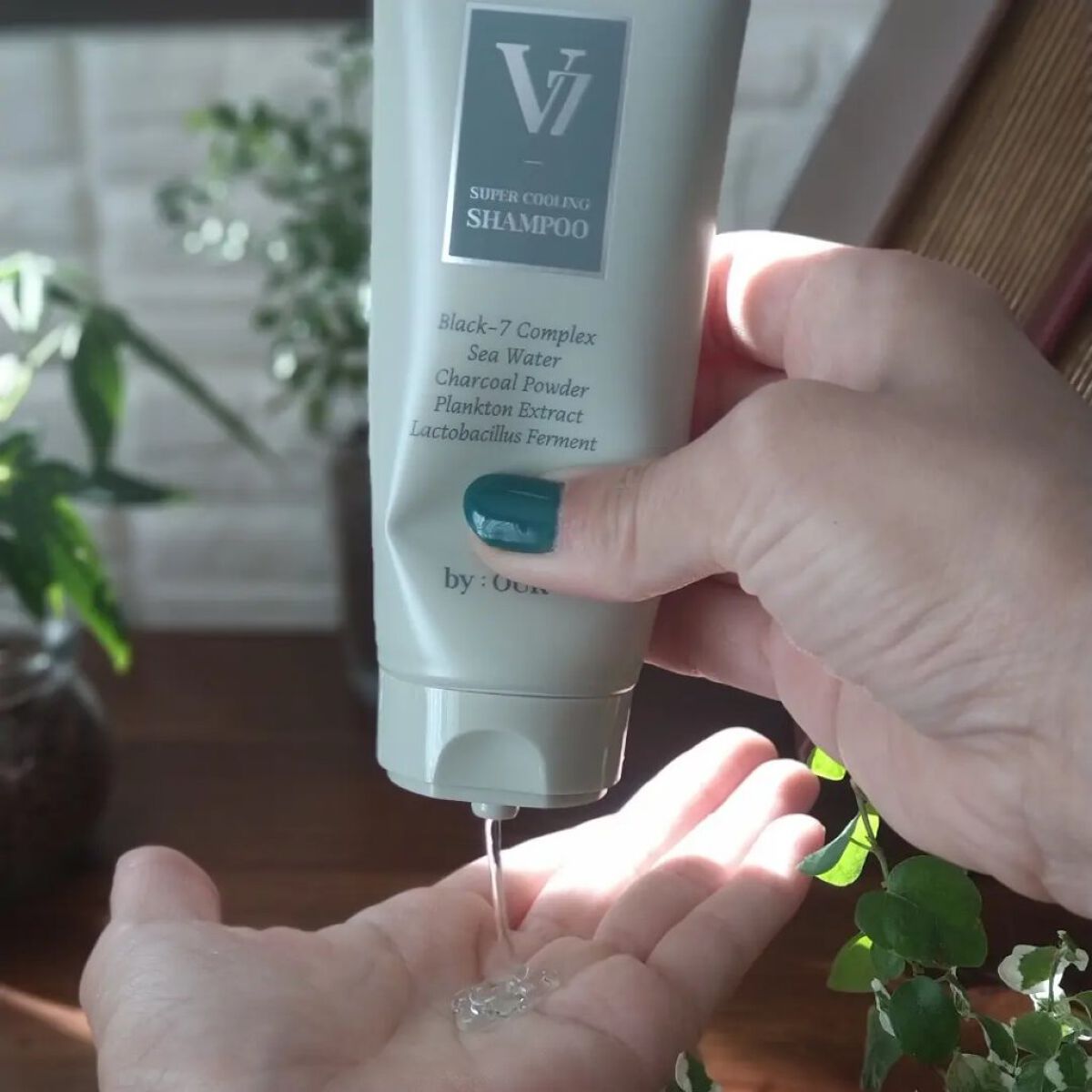 V7 スーパークーリング シャンプー 100ml/by : OUR/サロンシャンプーを使ったクチコミ（1枚目）