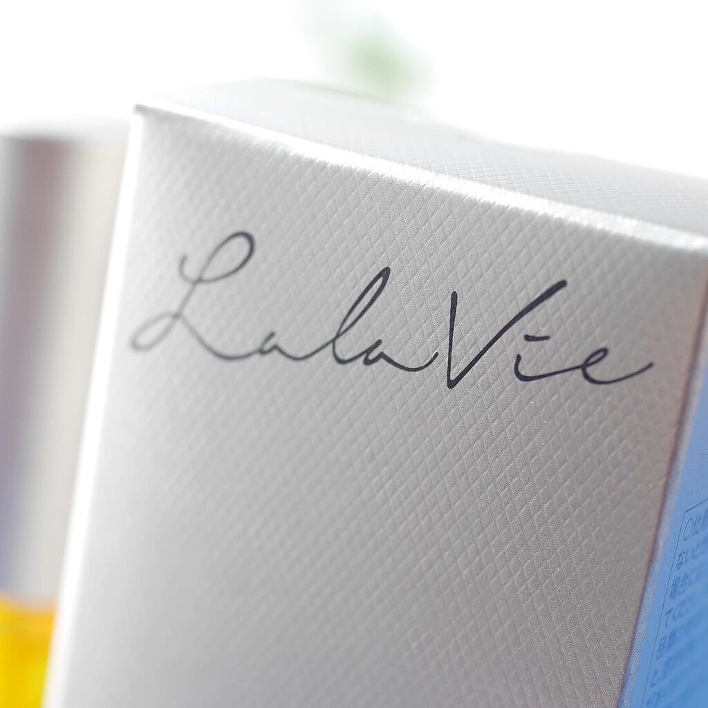 リップエッセンスオイル/Lala Vie/リップオイルを使ったクチコミ（2枚目）