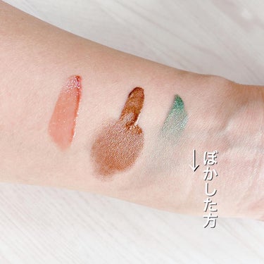 ロイヤルシャドウ リキッドアイシャドウ Vibrant Green/DOLCE&GABBANA BEAUTY/リキッドアイシャドウを使ったクチコミ（2枚目）