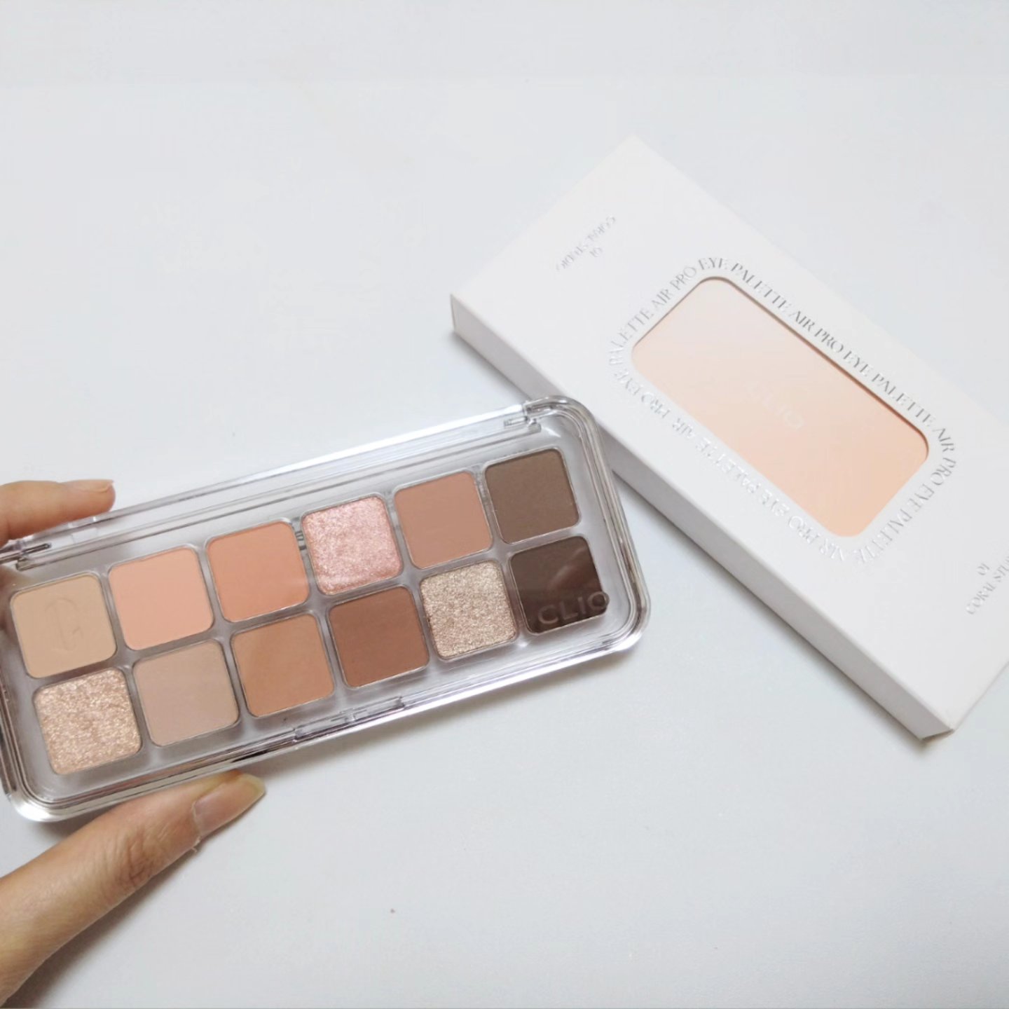 プロ アイ パレット エアー/CLIO/アイシャドウパレットを使ったクチコミ（2枚目）