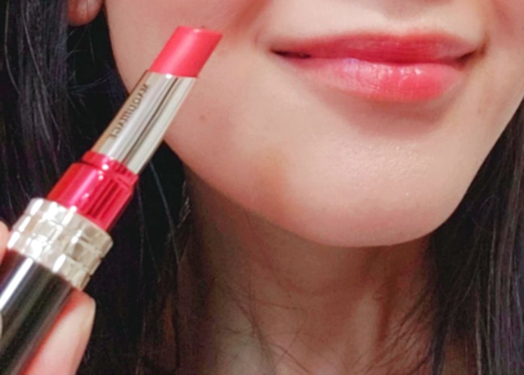 ドラマティックルージュN/マキアージュ/口紅を使ったクチコミ(2枚目)