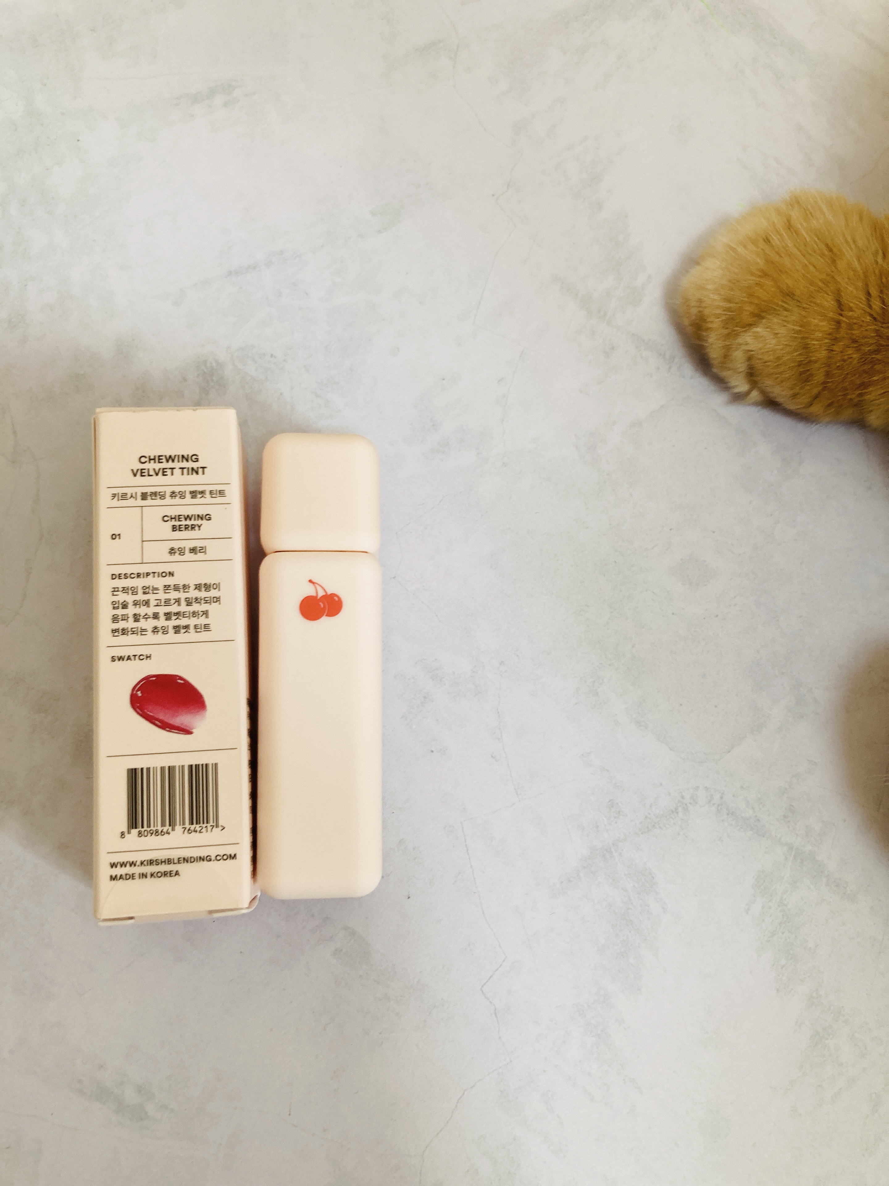 チューインガムベルベットティント/KIRSH(キルシー)/リップティントを使ったクチコミ（2枚目）