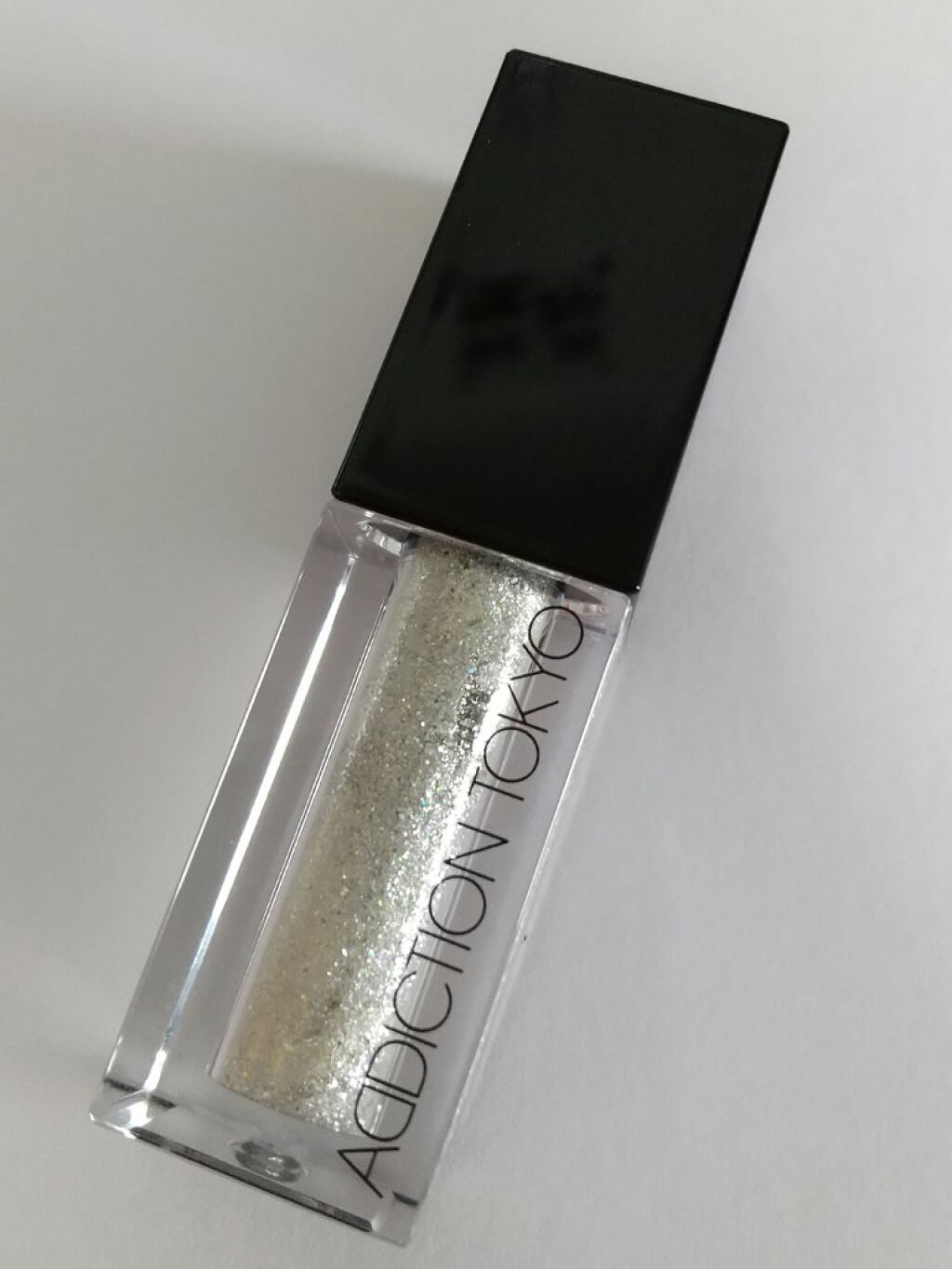 ザ リキッド アイシャドウ ウルトラスパークル/ADDICTION/リキッドアイシャドウを使ったクチコミ(1枚目)