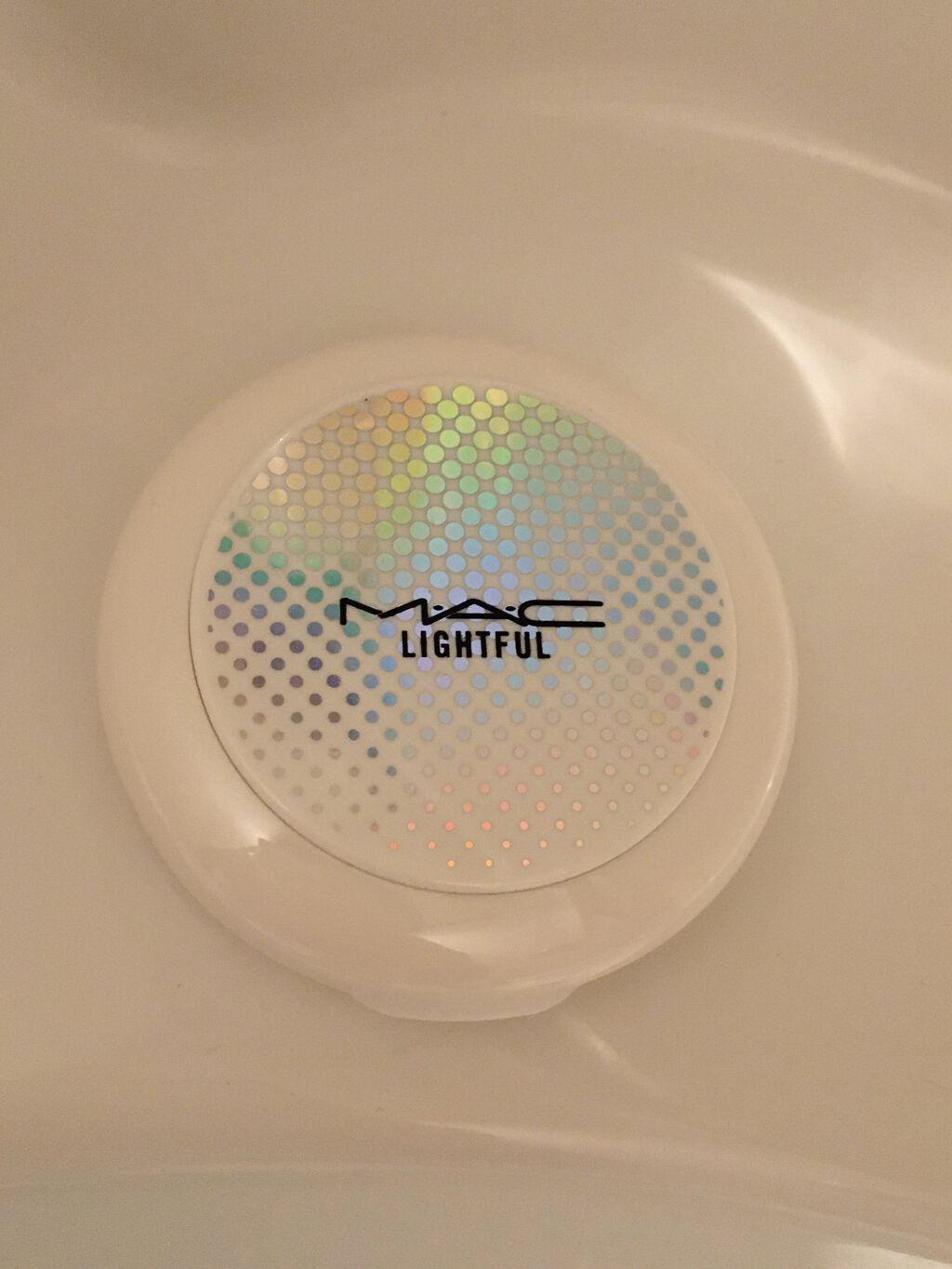 ライトフル C マリンブライト フォーミュラ SPF 25/PA+++ ファンデーション/M・A・C/パウダーファンデーションを使ったクチコミ（1枚目）