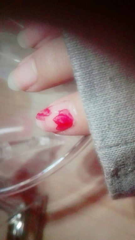 DAISO Dジェル トップコートのクチコミ「【垂らし込みネイル】
コンバンハー(´∀`∩
本当は購入品の続きを紹介しようと思ったので.....」(1枚目)