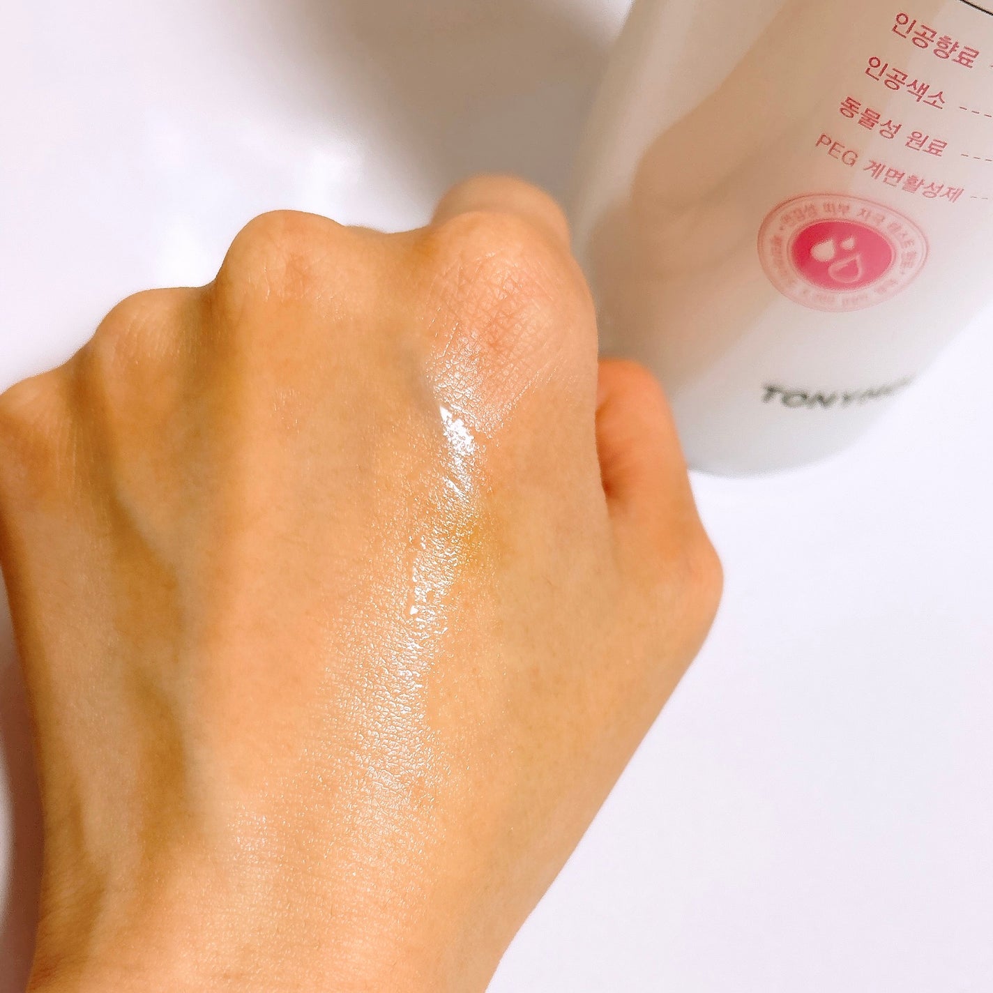 Wonder Ceramide Mochi Toner(トニーモリーワンダーCモチトナー)/TONYMOLY/化粧水を使ったクチコミ(5枚目)