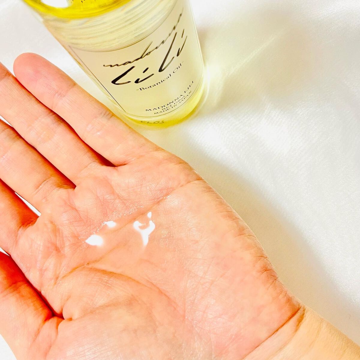 ボタニカルオイル/MADONNA LILI/ヘアオイルを使ったクチコミ（2枚目）