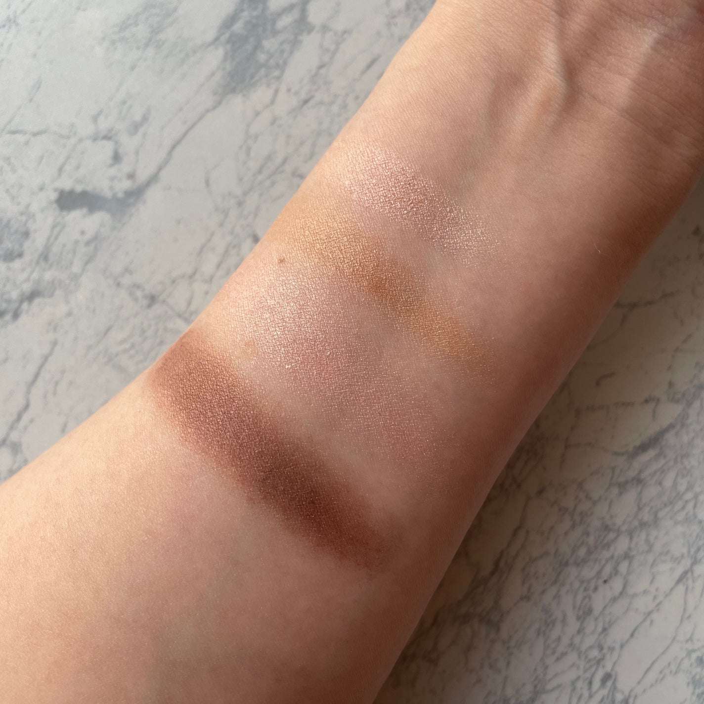 レブロン カラーステイ デイ トゥ ナイト アイシャドウ クアッド/REVLON/アイシャドウパレットを使ったクチコミ(4枚目)