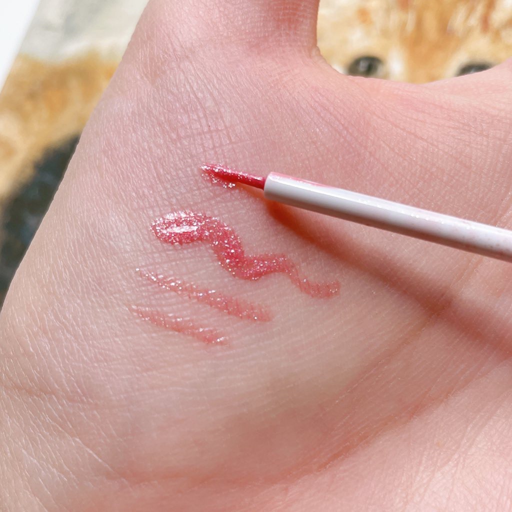 エテュセ アイエディション(グリッターライナー) うさぎピンク/ettusais/リキッドアイライナーを使ったクチコミ（3枚目）