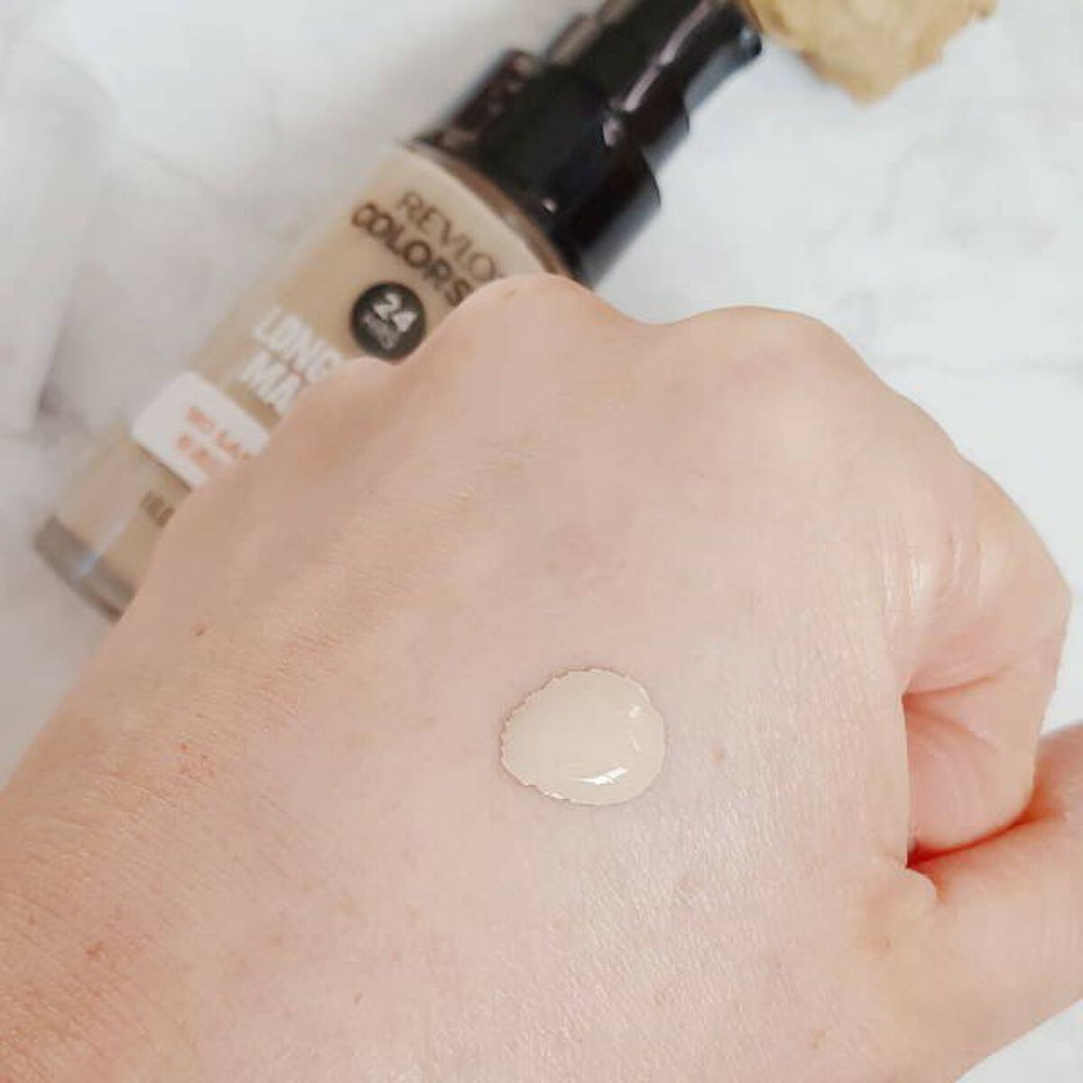 カラーステイ ロングウェア メイクアップ/REVLON/リキッドファンデーションを使ったクチコミ(2枚目)