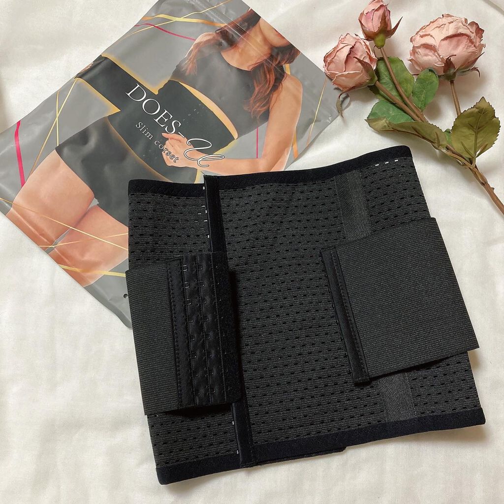 Rie_beauty on LIPS 「タイトなニットを着る時に胸よりお腹出てないか私。ということでこ..」(2枚目)