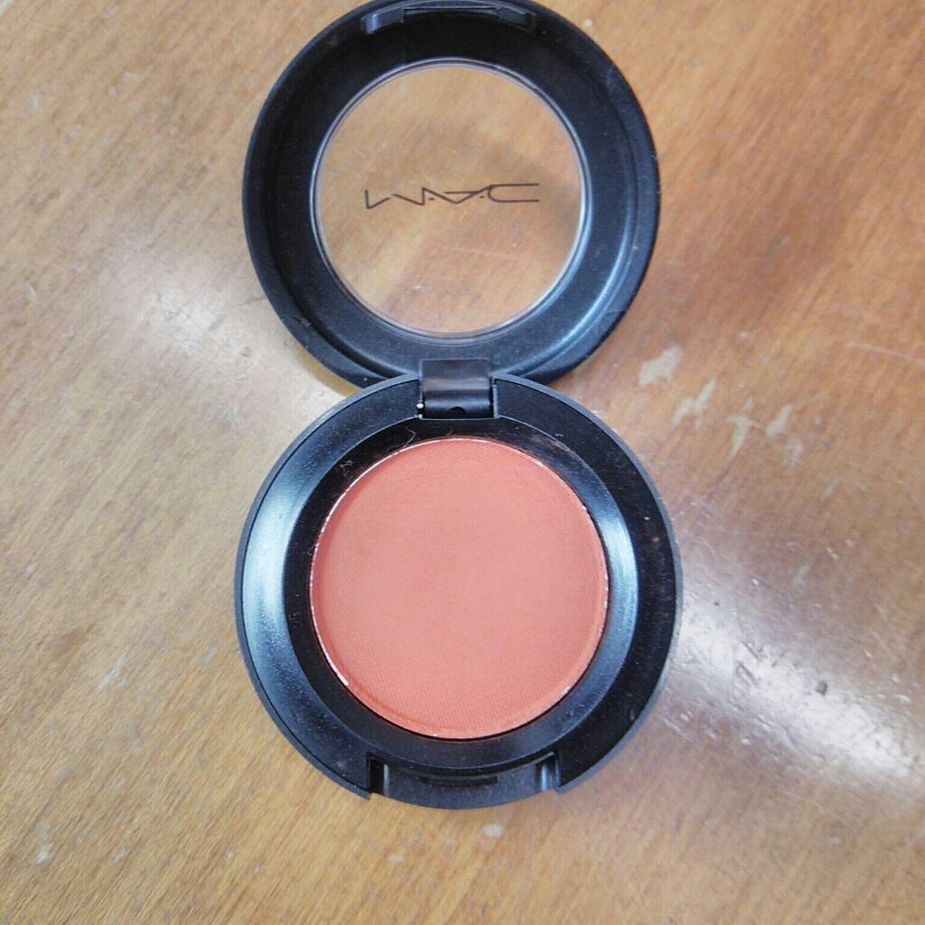 スモール アイシャドウ/M・A・C/単色アイシャドウを使ったクチコミ（2枚目）