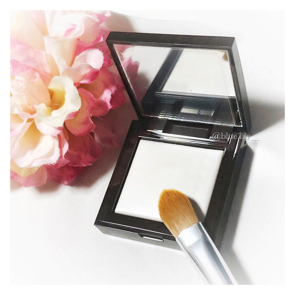 シークレット ブラーリング パウダー フォー アンダー アイズ/ローラ メルシエ/プレストパウダーを使ったクチコミ(3枚目)