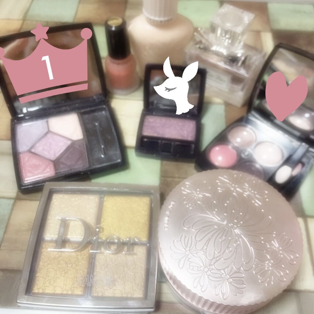 ぽっぷ様専用 Beats イヤホン ピンク CHANELアイシャドウ 免許証所持