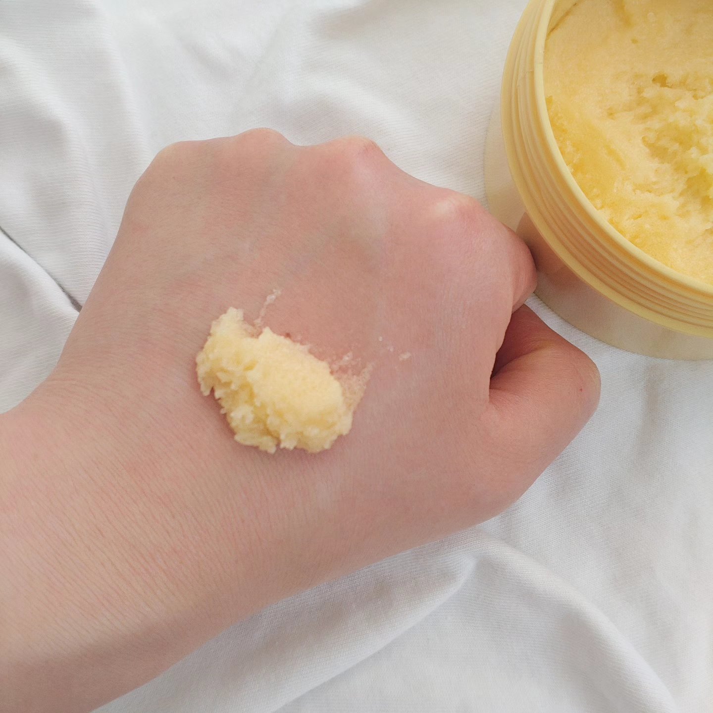 Q+Me スウィートボムタラソスクラブレモンティーの香り/AGARISM/バスト・ヒップケアを使ったクチコミ（2枚目）