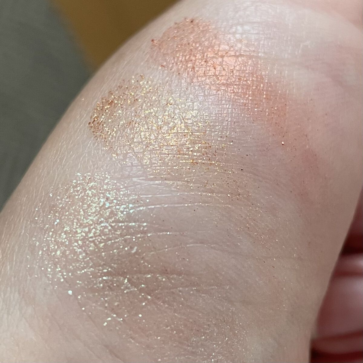 エレガンス ラズル スターアイカラー/エレガンス ラズル /単色アイシャドウを使ったクチコミ（2枚目）