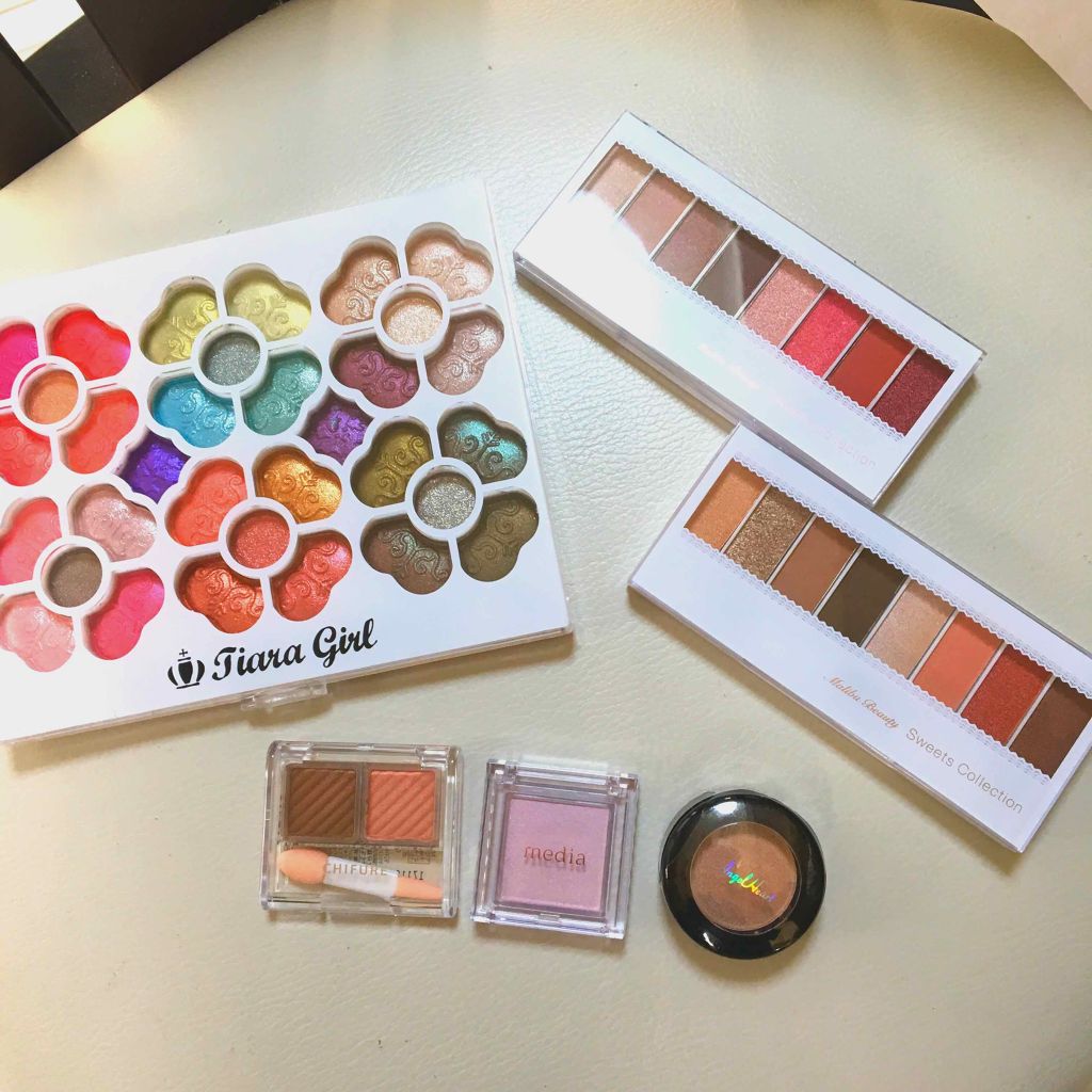 エンジェル ハート アイカラーズ 01 シアーベージュ/エンジェルハート/単色アイシャドウを使ったクチコミ（1枚目）