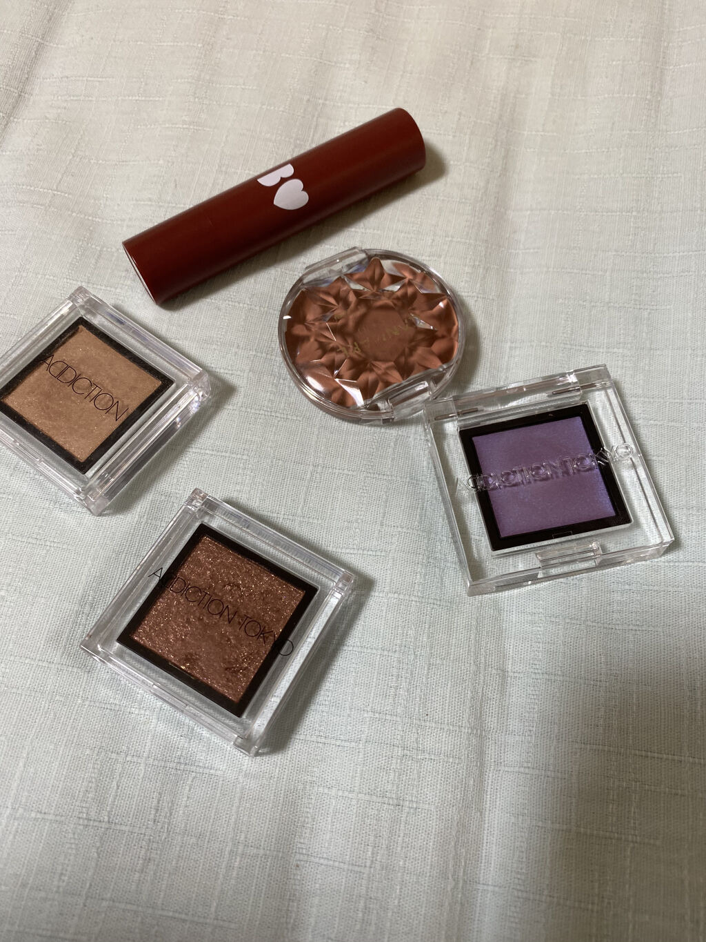 アディクション ザ アイシャドウ/ADDICTION/単色アイシャドウを使ったクチコミ（2枚目）