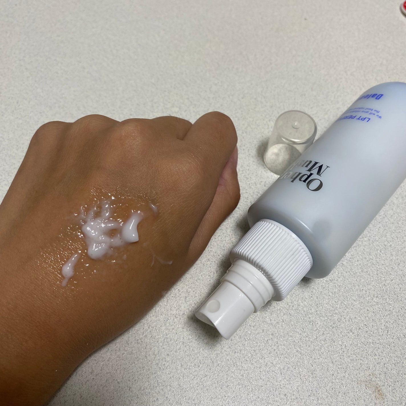 パフュームヘアパックインミスト Pink Breeze/Daleaf/アウトバストリートメントを使ったクチコミ(2枚目)