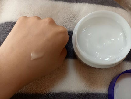 ハトムギ保湿ジェル(ナチュリエ スキンコンディショニングジェル)/ナチュリエ/美容液を使ったクチコミ(3枚目)